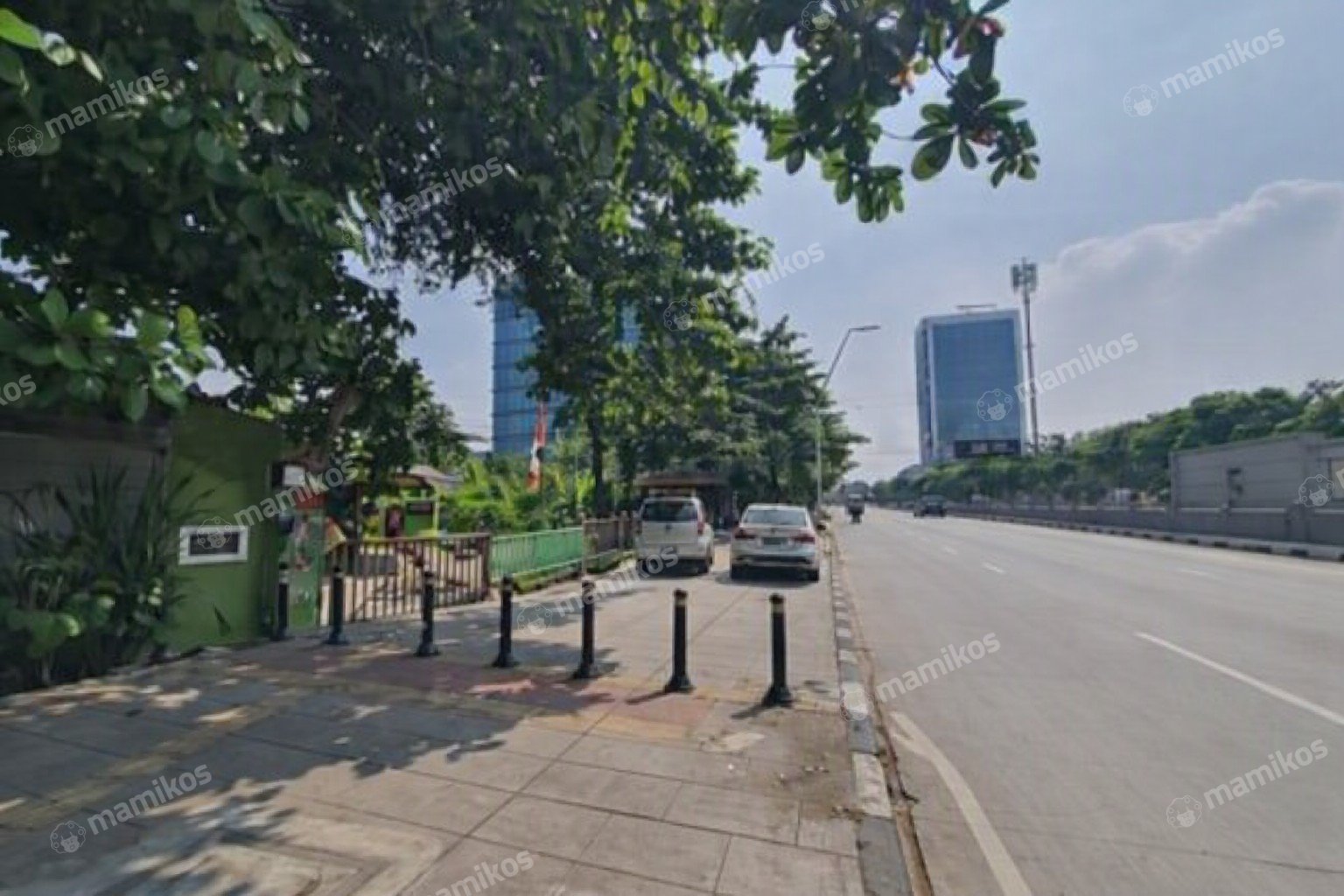 Rumah Sertifikat SHM 6 Kamar Tidur 6 Kamar Mandi Pantai Indah Kapuk Jakarta Utara - Photo 5