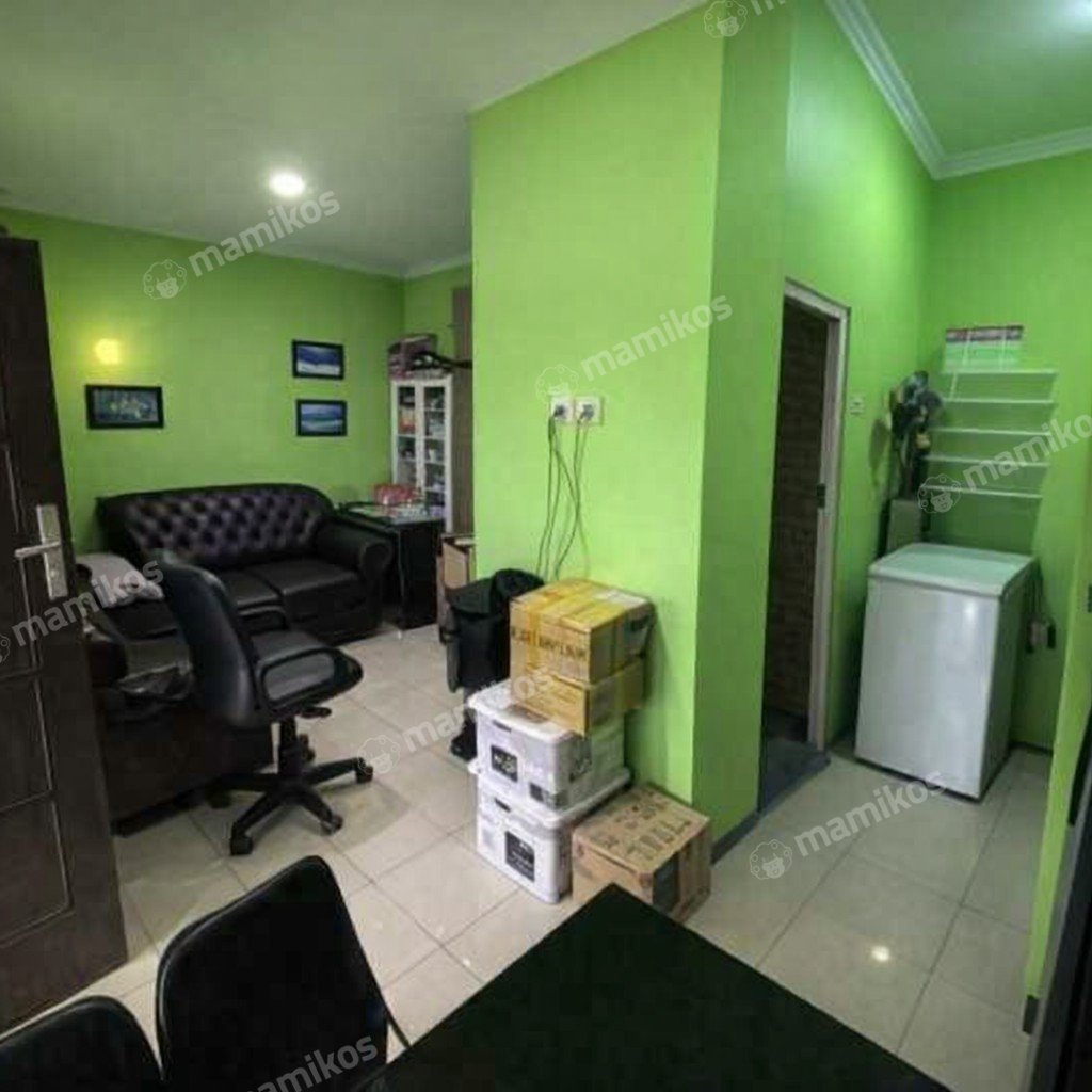 Rumah Sertifikat SHM 6 Kamar Tidur 6 Kamar Mandi Kramat Jati Jakarta Timur - Photo 5