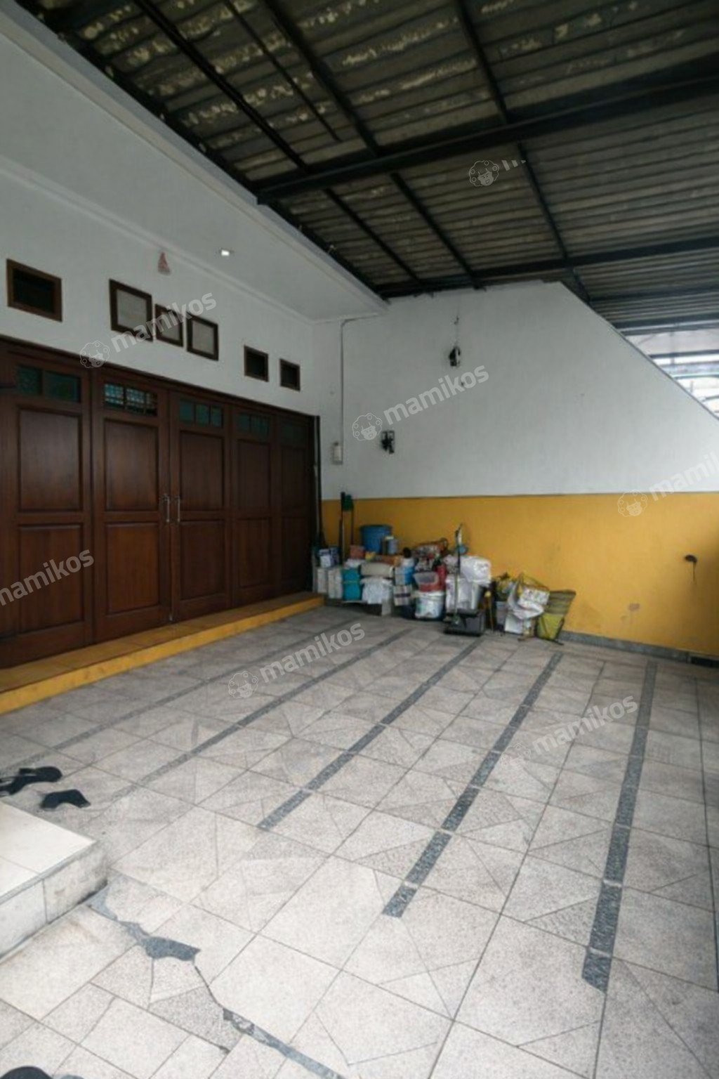Rumah Sertifikat SHM 4 Kamar Tidur 4 Kamar Mandi Tanjung Duren Jakarta Barat - Photo 2