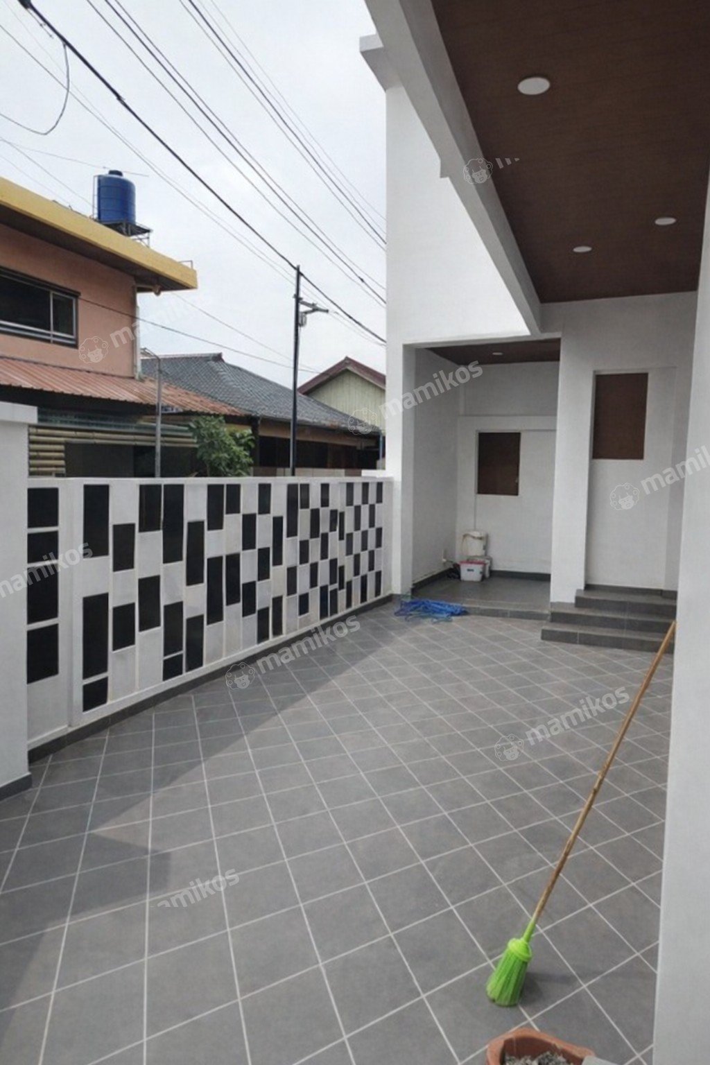 Rumah Sertifikat SHM 3 Kamar Tidur 3 Kamar Mandi Duri Kosambi Jakarta Barat - Photo 2