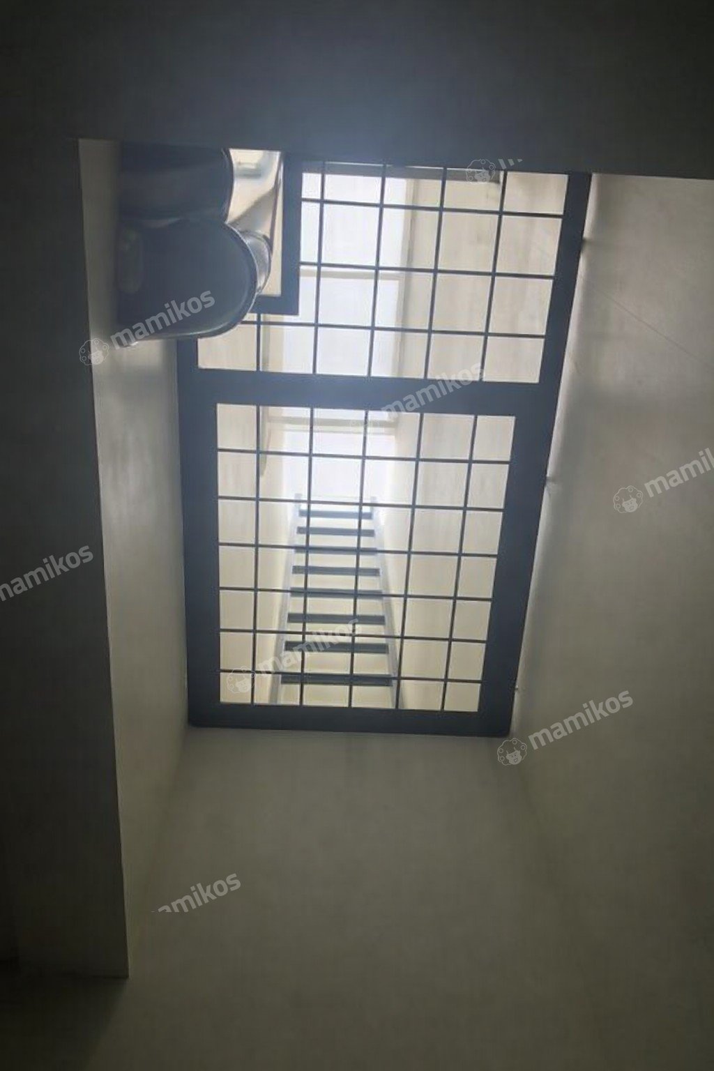 Rumah Sertifikat SHM 3 Kamar Tidur 3 Kamar Mandi Pantai Indah Kapuk 2 Jakarta Utara - Photo 5