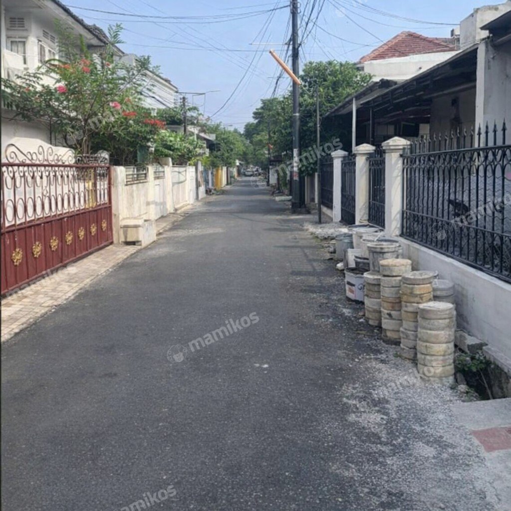 Rumah Sertifikat SHM 4 Kamar Tidur 2 Kamar Mandi Jatiwaringin Jakarta Timur - Photo 4