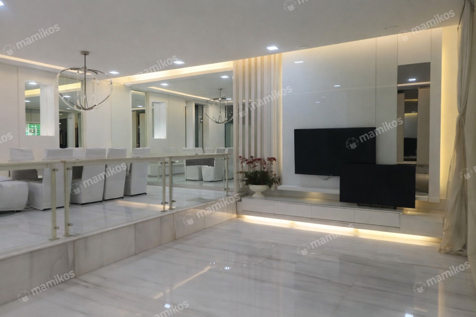 Rumah Sertifikat SHM 5 Kamar Tidur 6 Kamar Mandi Pantai Indah Kapuk Jakarta Utara - Photo 3