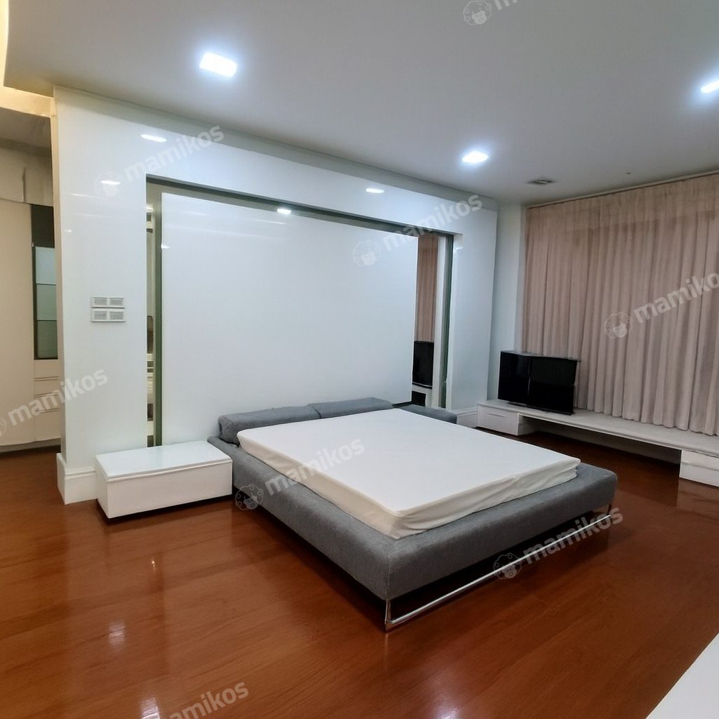 Rumah Sertifikat SHM 5 Kamar Tidur 6 Kamar Mandi Pantai Indah Kapuk Jakarta Utara - Photo 4