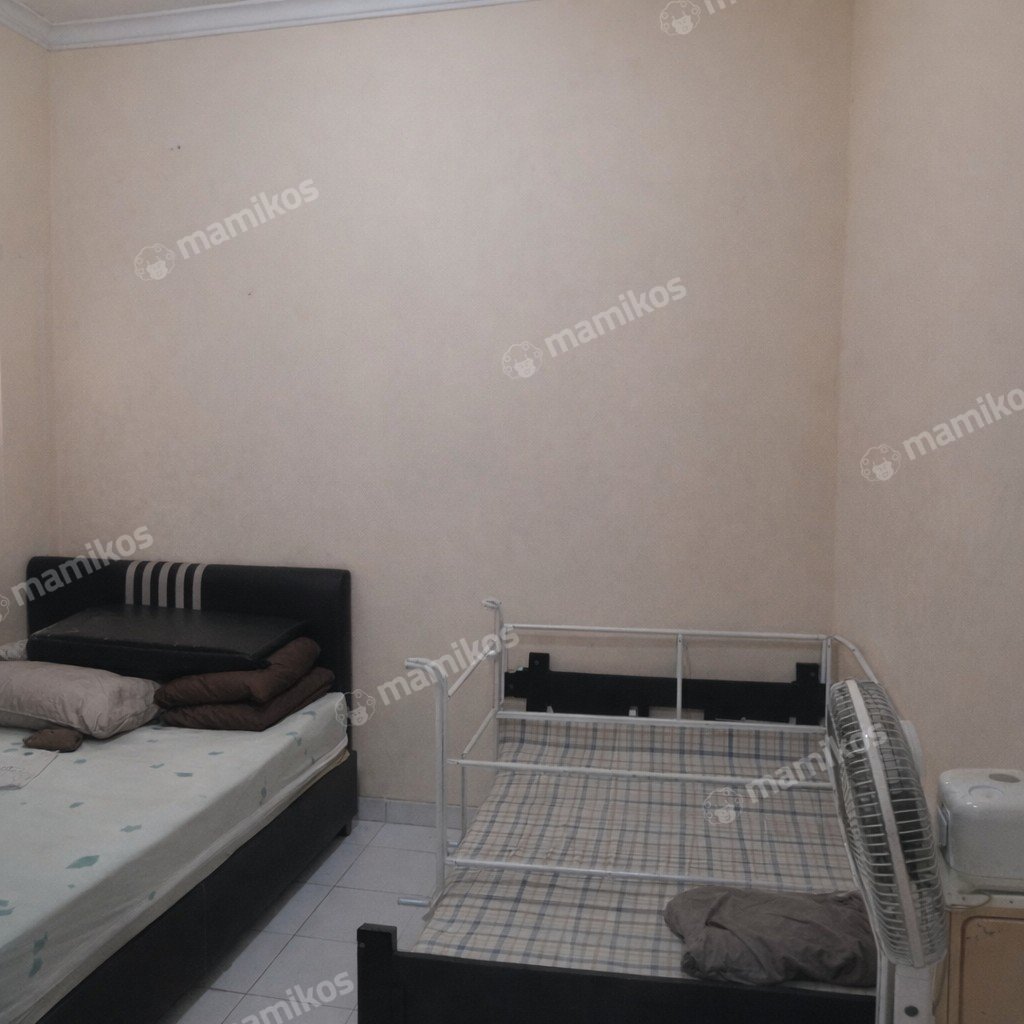 Rumah 2KT 1KM Tanjung Barat Jakarta Selatan - Photo 4