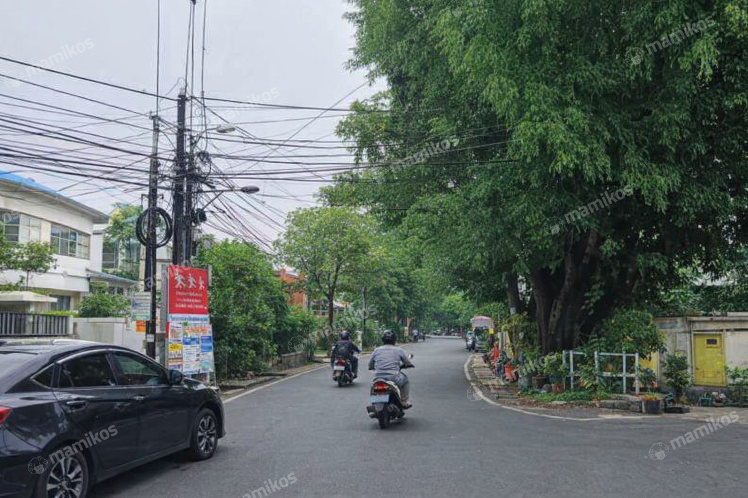 Rumah Sertifikat SHM 6 Kamar Tidur 3 Kamar Mandi Pulo Gadung Jakarta Timur - Photo 5