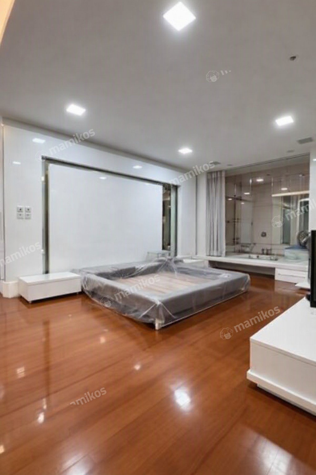 Rumah Sertifikat SHM 4 Kamar Tidur 4 Kamar Mandi Pantai Indah Kapuk Jakarta Utara - Photo 2