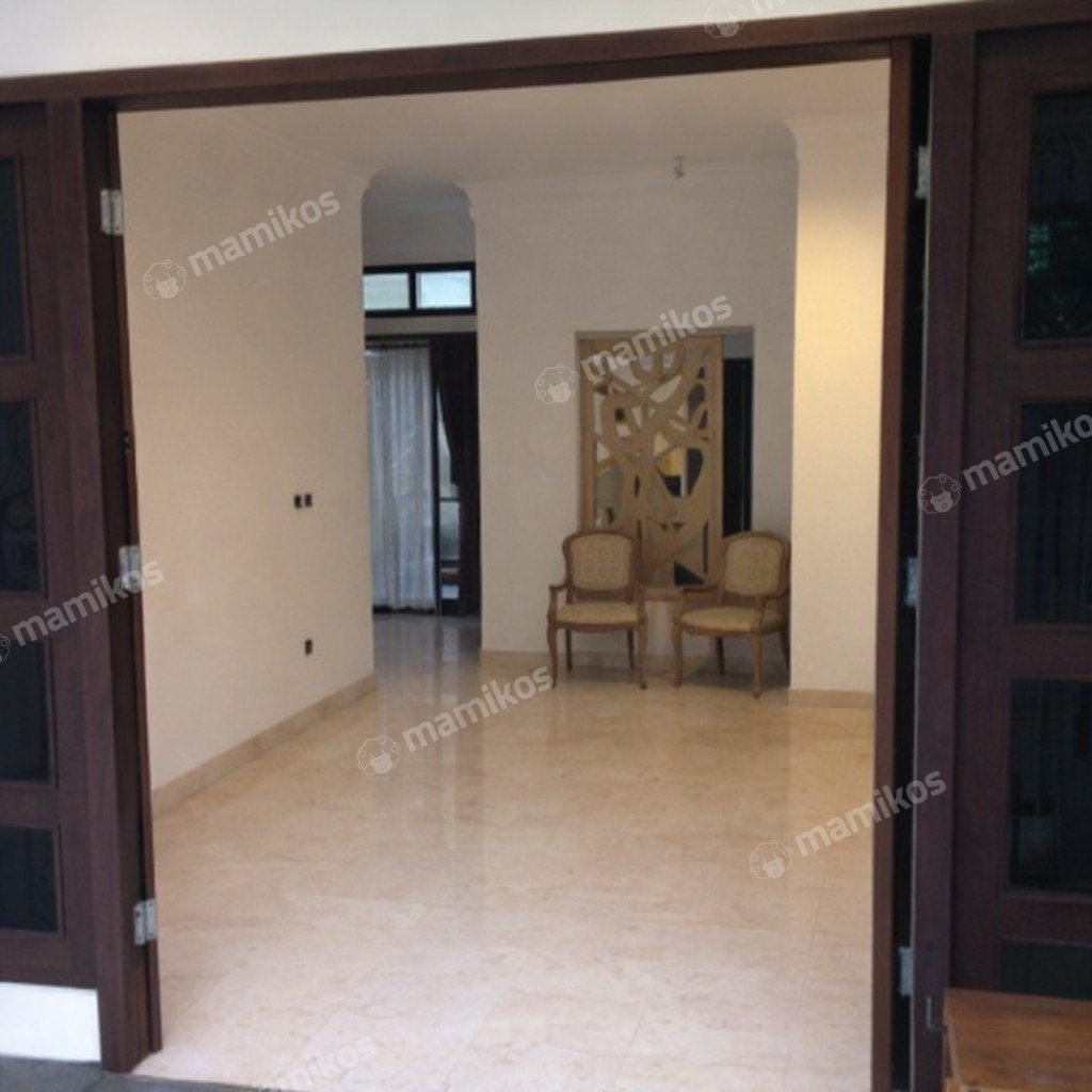 Rumah Sertifikat SHM 4 Kamar Tidur 3 Kamar Mandi Kelapa Gading Jakarta Utara - Photo 5