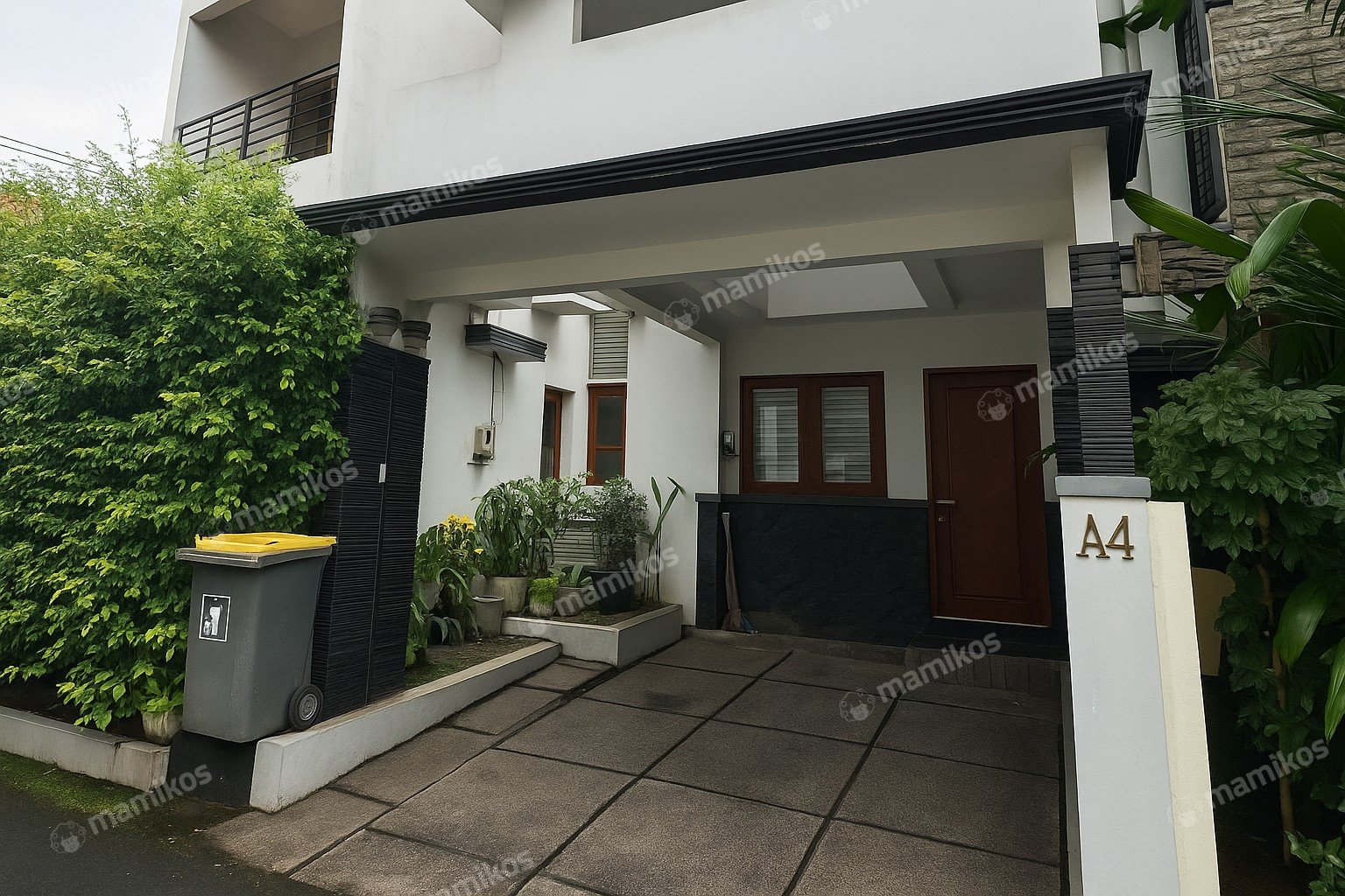 Rumah Sertifikat SHM 3 Kamar Tidur 3 Kamar Mandi Kramat Jati Jakarta Timur