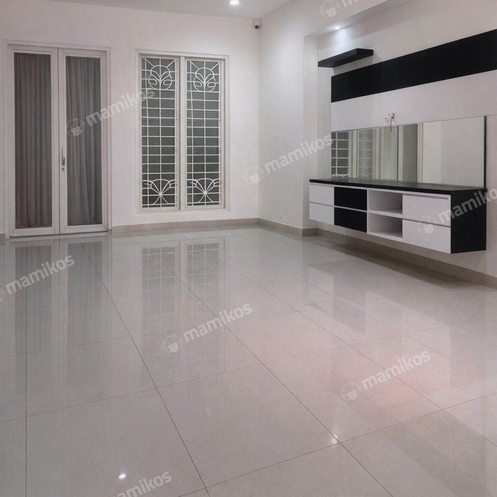 Rumah Sertifikat SHM 3 Kamar Tidur 4 Kamar Mandi Citra Grand Jakarta Timur - Photo 2