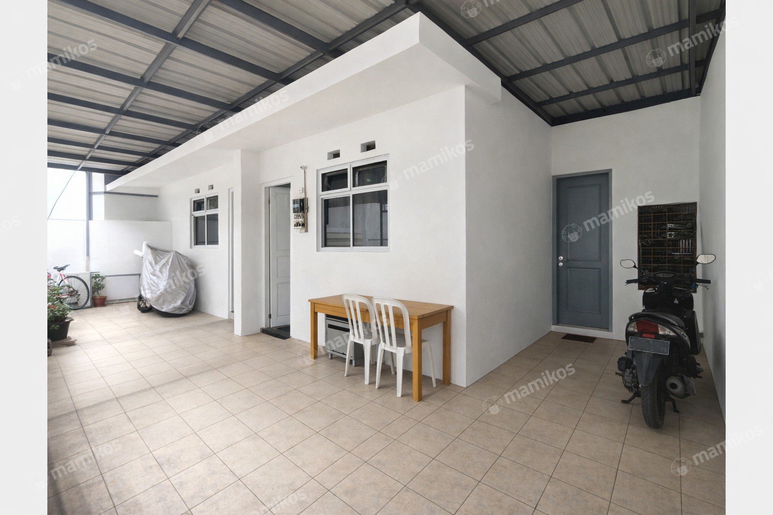 Rumah Sertifikat SHM 12 Kamar Tidur 4 Kamar Mandi Setiabudi Jakarta Selatan - Photo 2