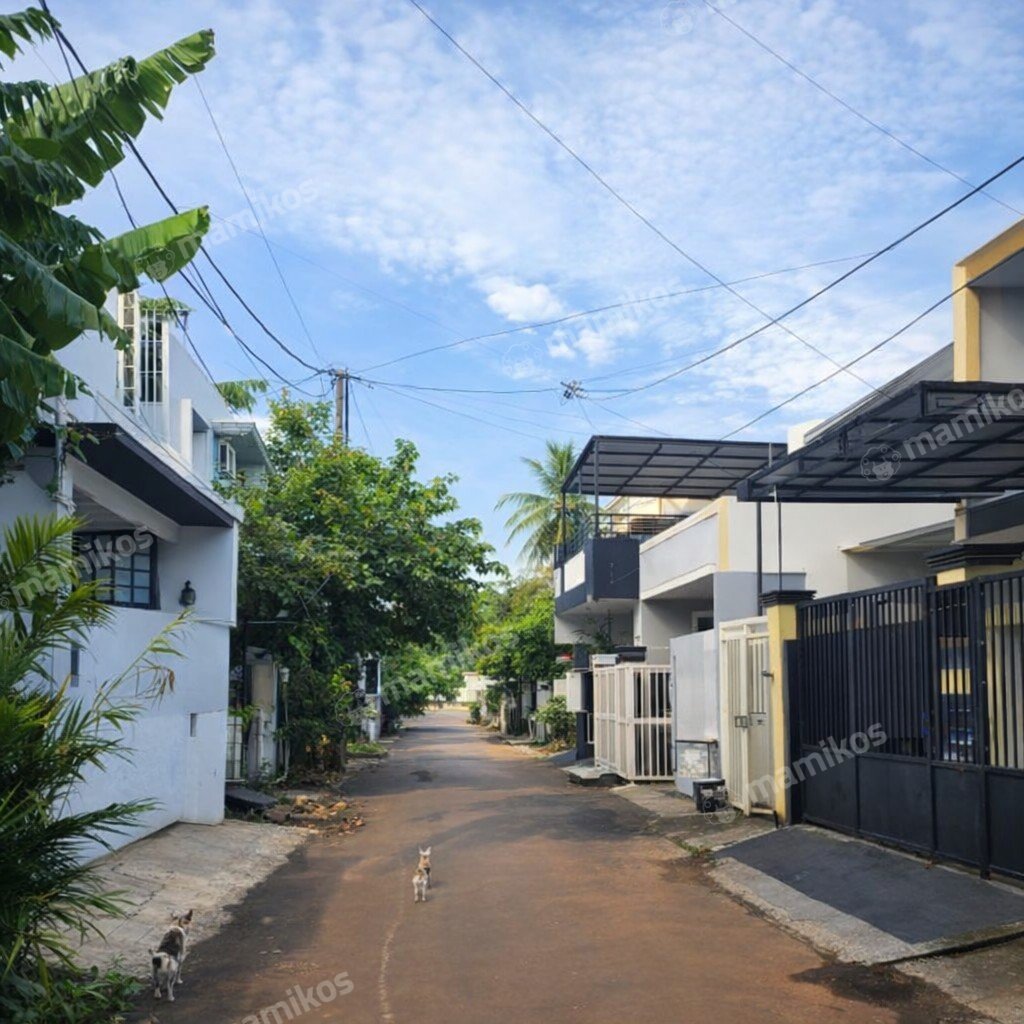 Rumah Sertifikat SHM 3 Kamar Tidur 2 Kamar Mandi Pondok Kelapa Jakarta Timur - Photo 4