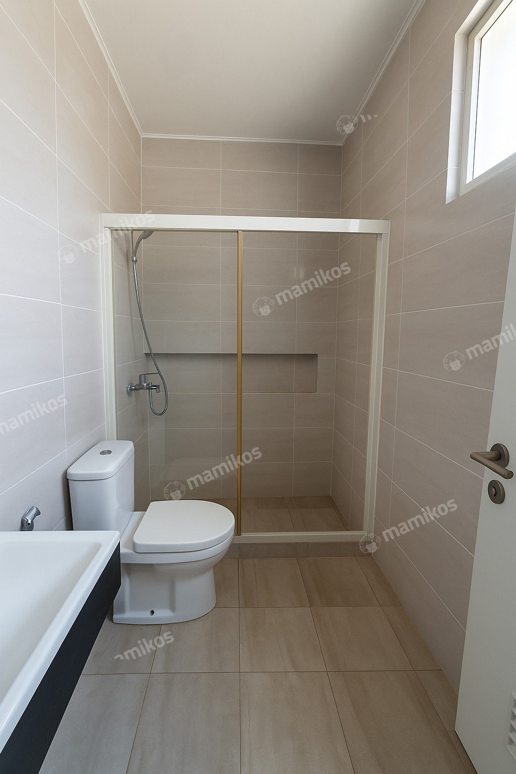 Rumah Sertifikat SHM 3 Kamar Tidur 5 Kamar Mandi Lebak Bulus Jakarta Selatan - Photo 5