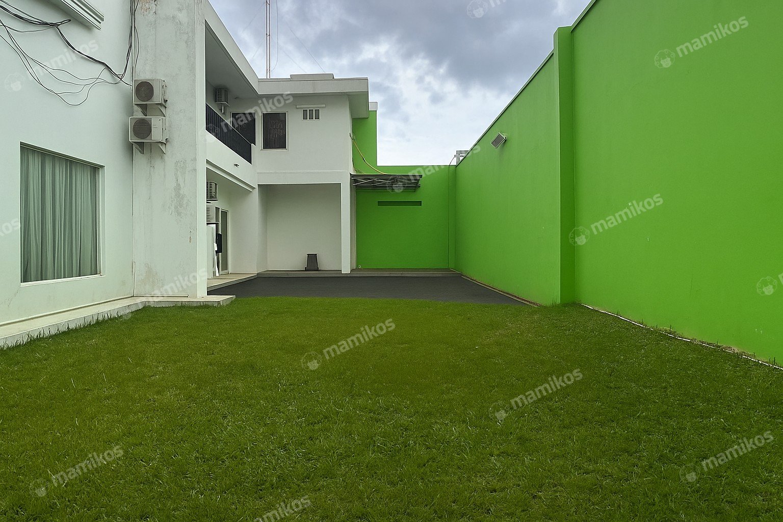 Rumah Sertifikat SHM 5 Kamar Tidur 4 Kamar Mandi Kota Wisata Jakarta Timur