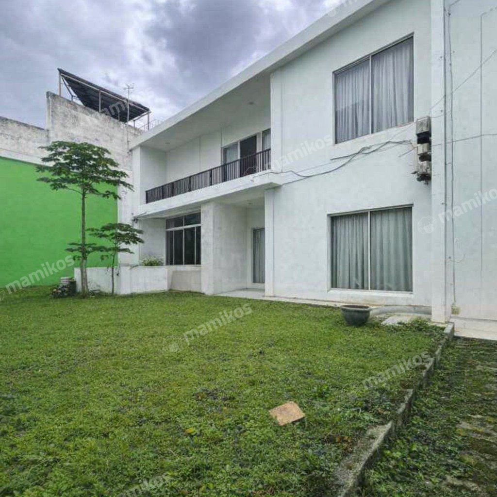 Rumah Sertifikat SHM 5 Kamar Tidur 4 Kamar Mandi Kota Wisata Jakarta Timur - Photo 2