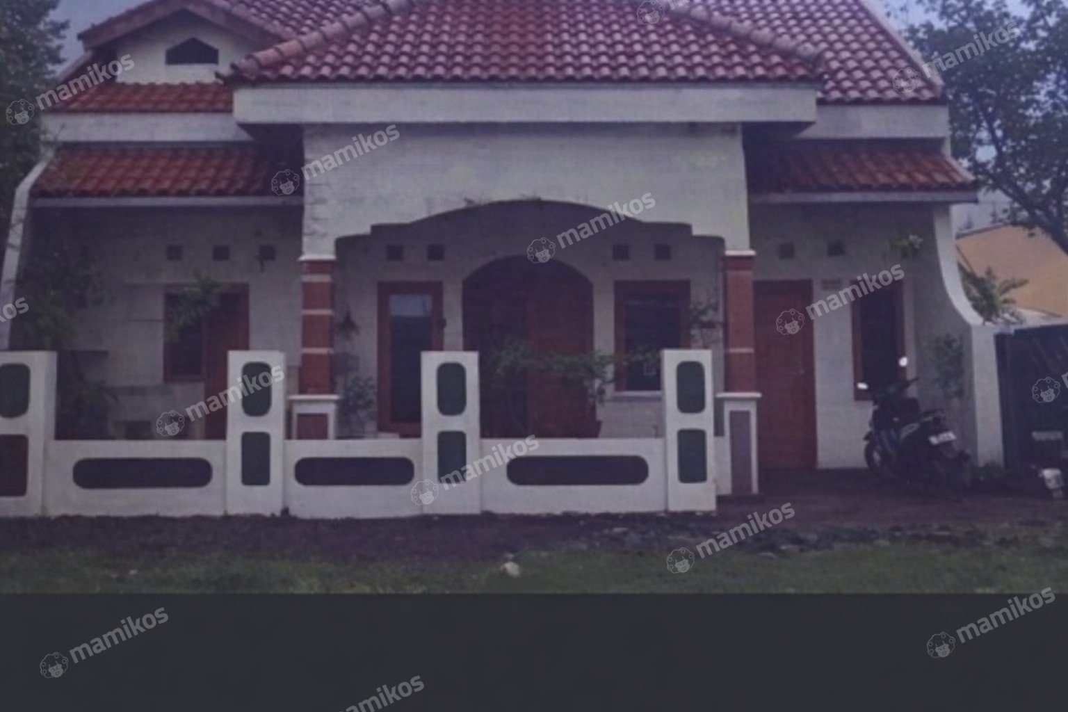 Rumah Sertifikat SHM 3 Kamar Tidur 2 Kamar Mandi Kalisari Jakarta Timur