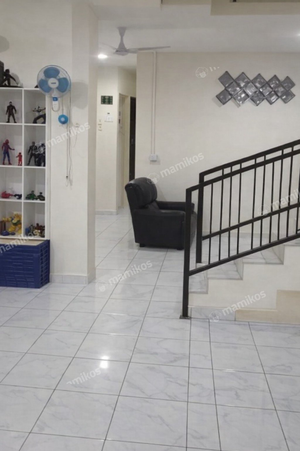 Rumah 3KT 3KM Taman Surya Jakarta Barat