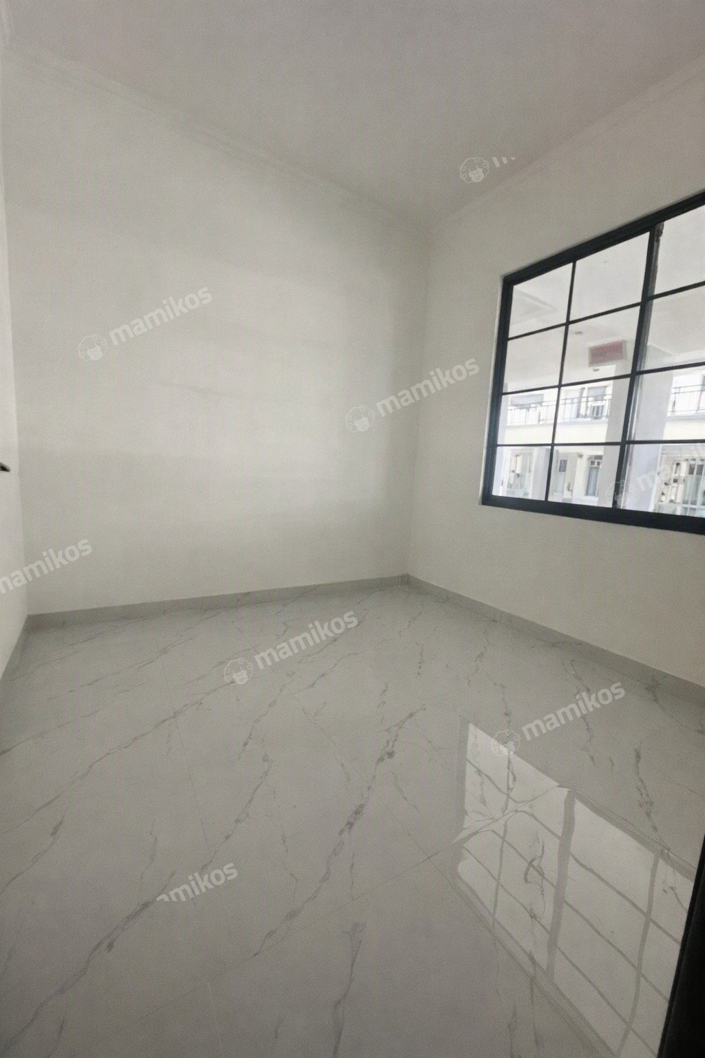 Rumah Sertifikat PPJB 3 Kamar Tidur 2 Kamar Mandi Pantai Indah Kapuk 2 Jakarta Utara - Photo 4