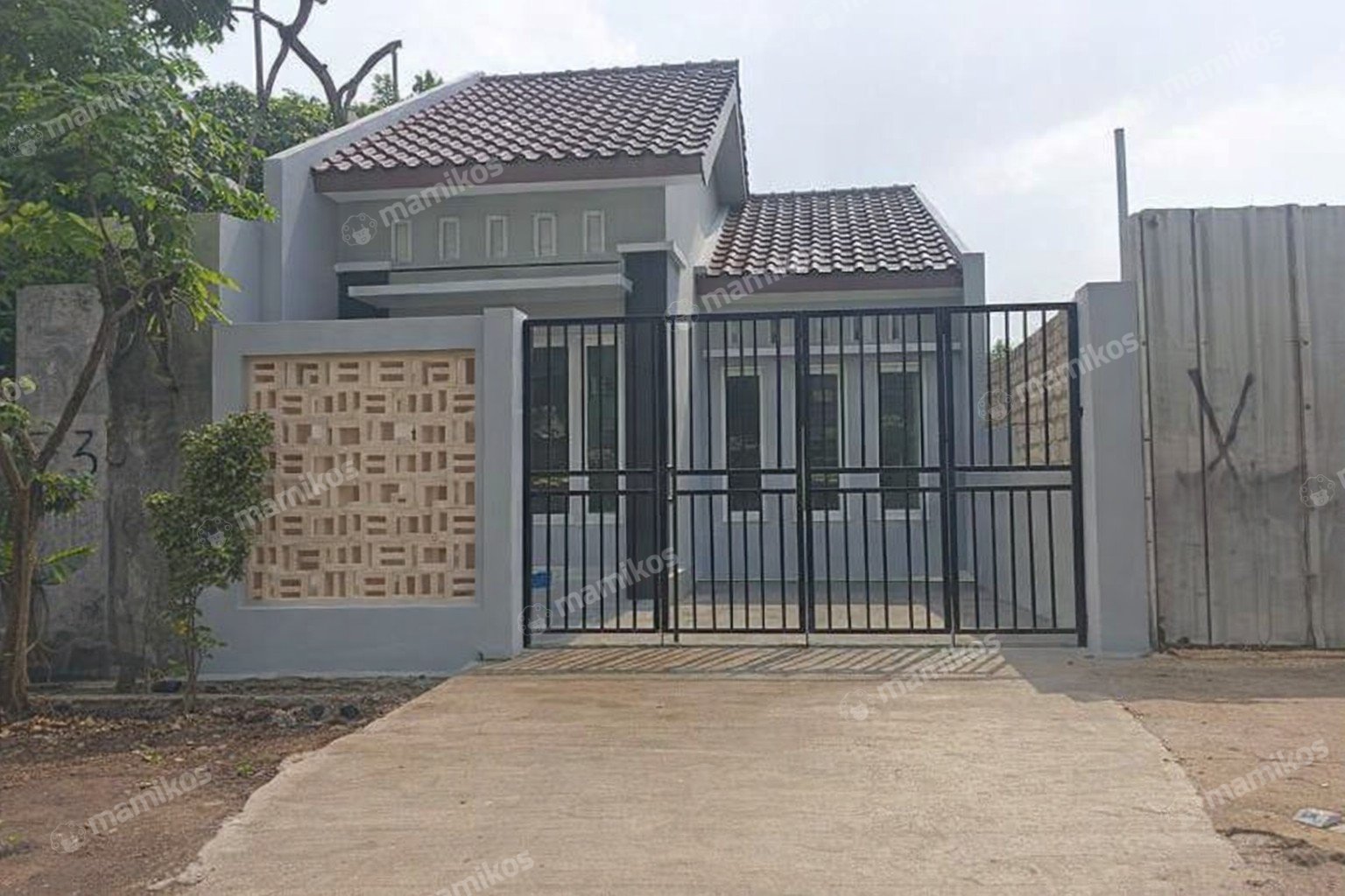 Rumah Sertifikat SHM 2 Kamar Tidur 1 Kamar Mandi Petukangan Jakarta Selatan