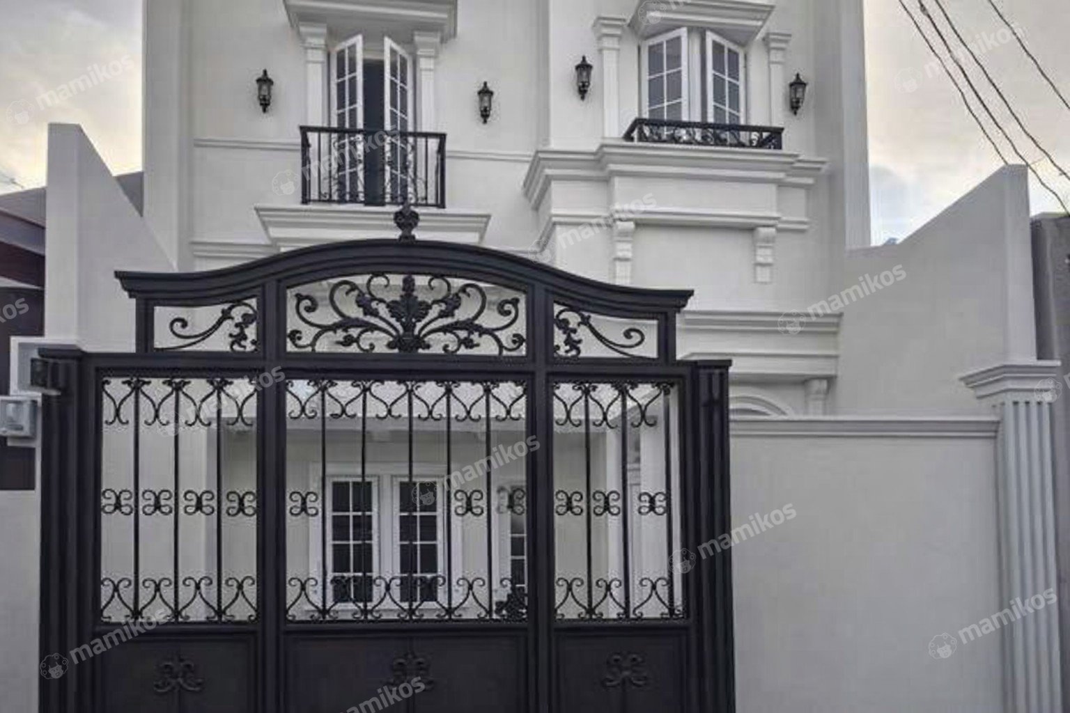 Rumah 3KT 3KM Joglo Jakarta Barat