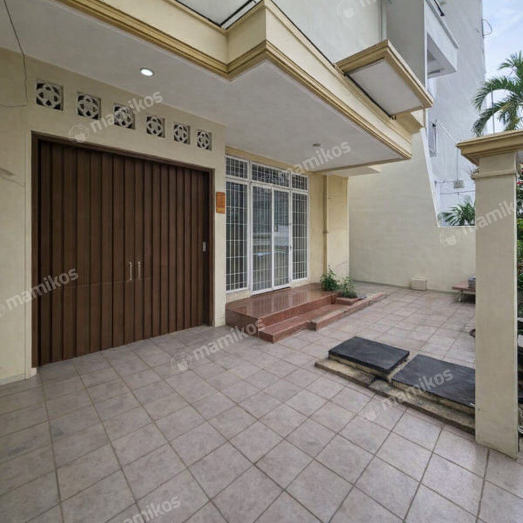 Rumah Sertifikat SHM 4 Kamar Tidur 3 Kamar Mandi Green garden Jakarta Barat - Photo 2