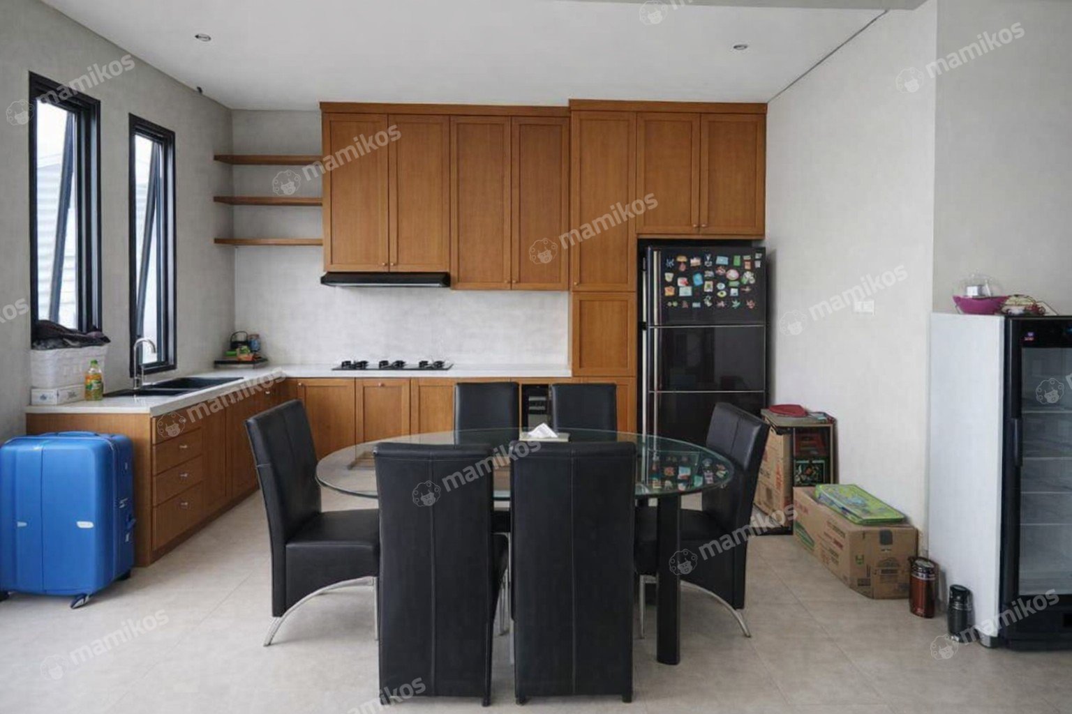 Rumah Sertifikat SHM 4 Kamar Tidur 3 Kamar Mandi Kav DKI Jakarta Barat