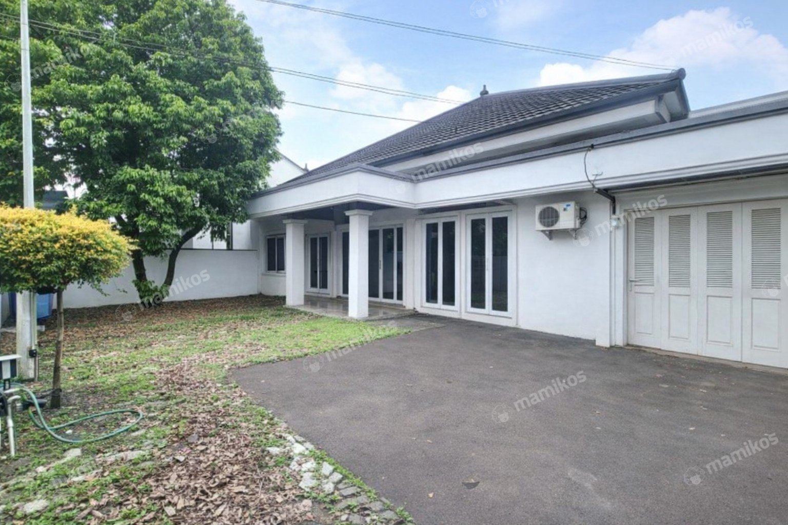 Rumah 3KT 3KM Kemang Jakarta Selatan