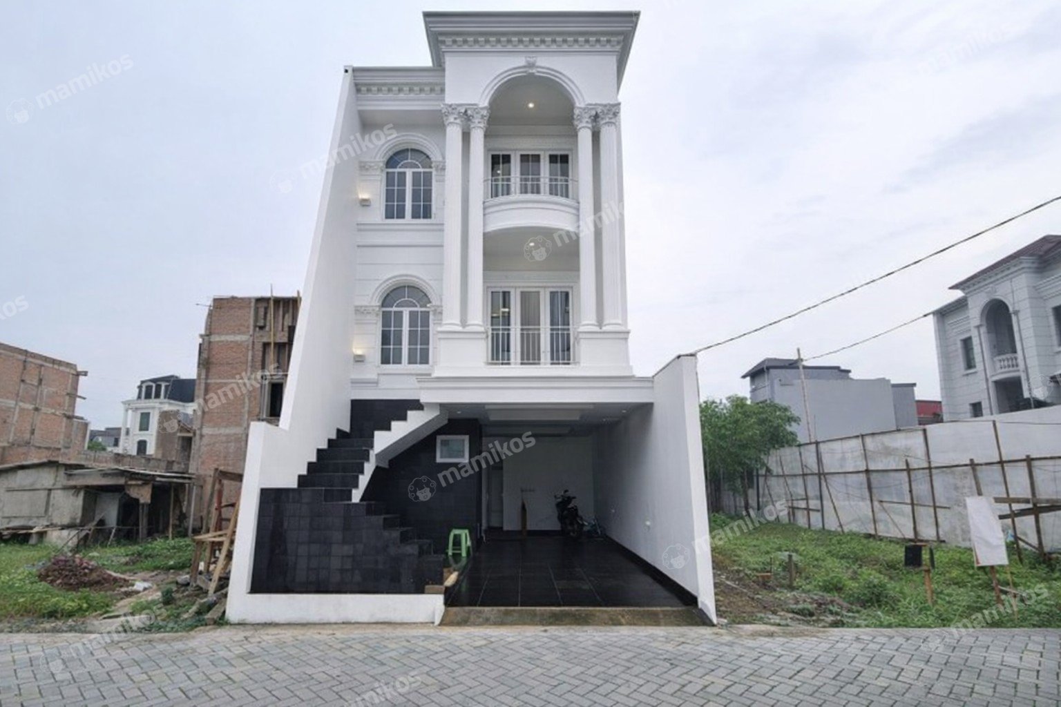 Rumah Sertifikat SHM 5 Kamar Tidur 5 Kamar Mandi Jagakarsa Jakarta Selatan