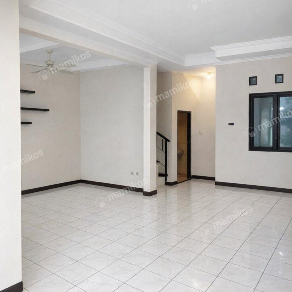Rumah Sertifikat SHM 3 Kamar Tidur 3 Kamar Mandi Makasar Jakarta Timur - Photo 4