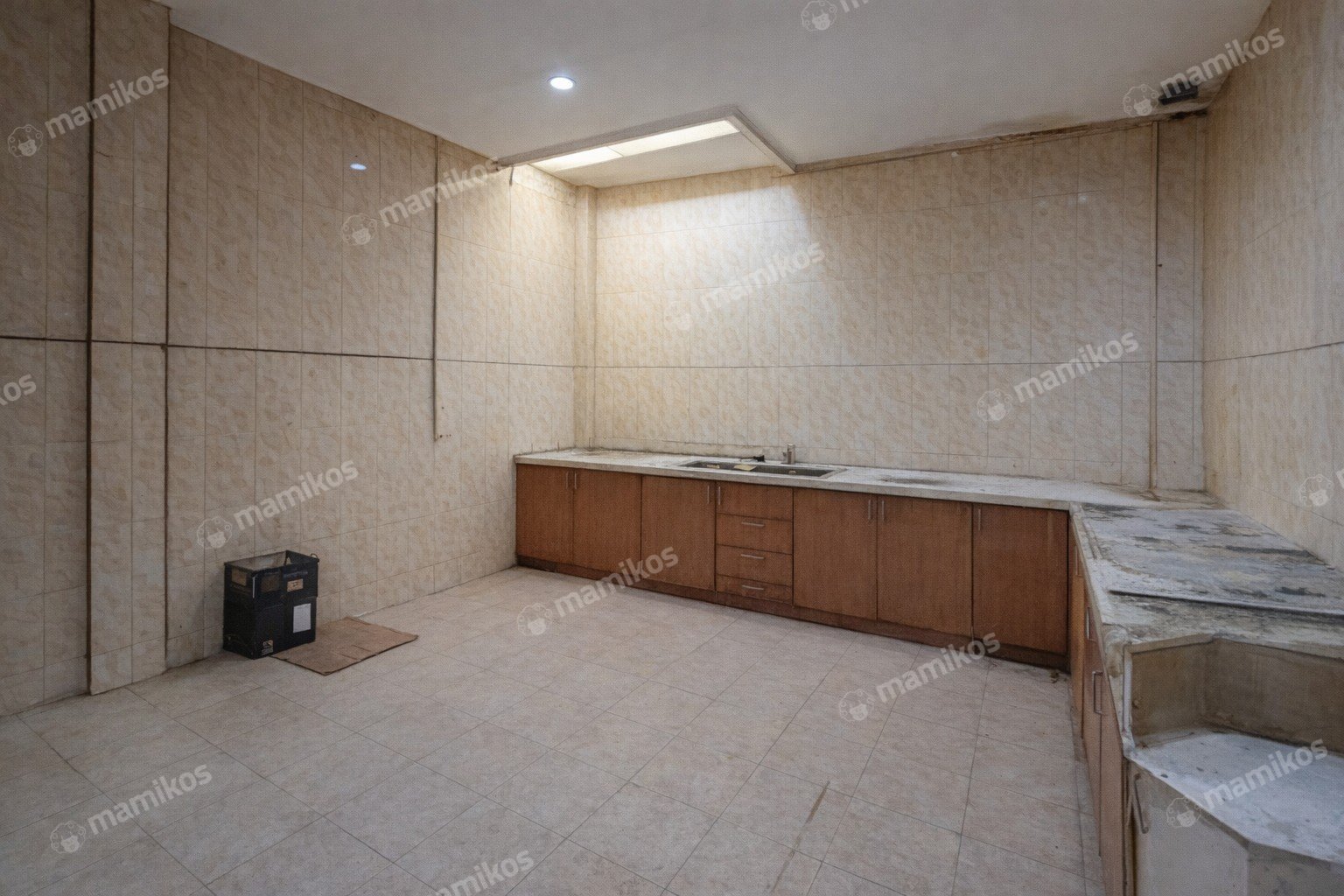 Rumah Sertifikat SHM 3 Kamar Tidur 3 Kamar Mandi Permata Buana Jakarta Barat - Photo 2