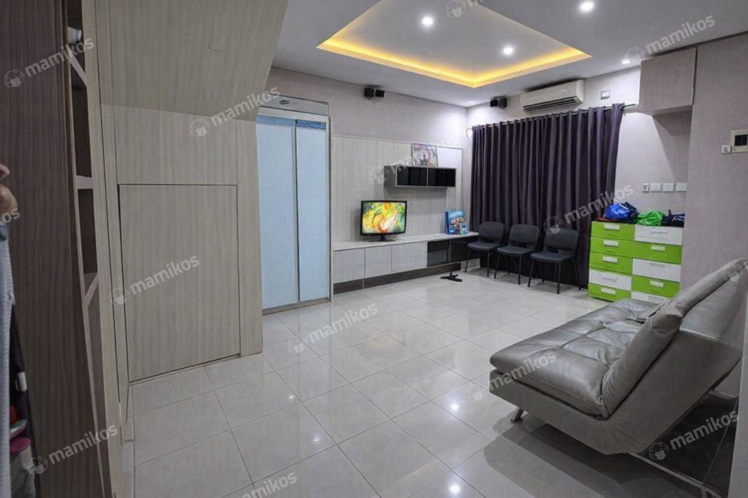 Rumah Sertifikat SHM 4 Kamar Tidur 3 Kamar Mandi Ulujami Jakarta Selatan