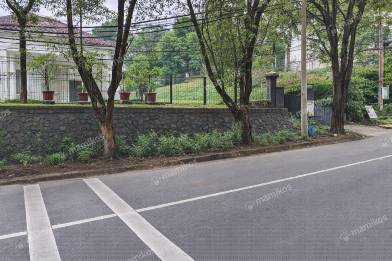 Rumah Sertifikat SHM 6 Kamar Tidur 6 Kamar Mandi Cilandak Jakarta Selatan