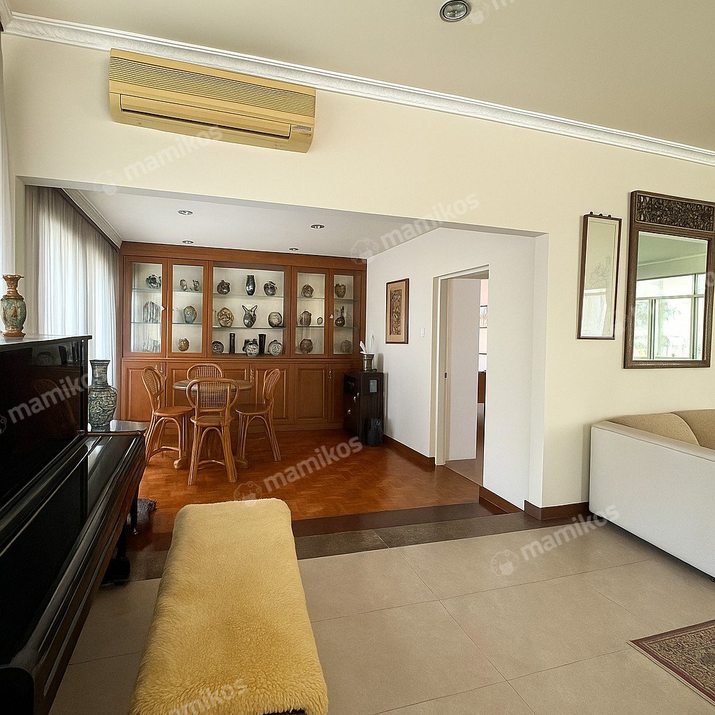 Rumah Sertifikat SHM 4 Kamar Tidur 3 Kamar Mandi Kemang Jakarta Selatan - Photo 4