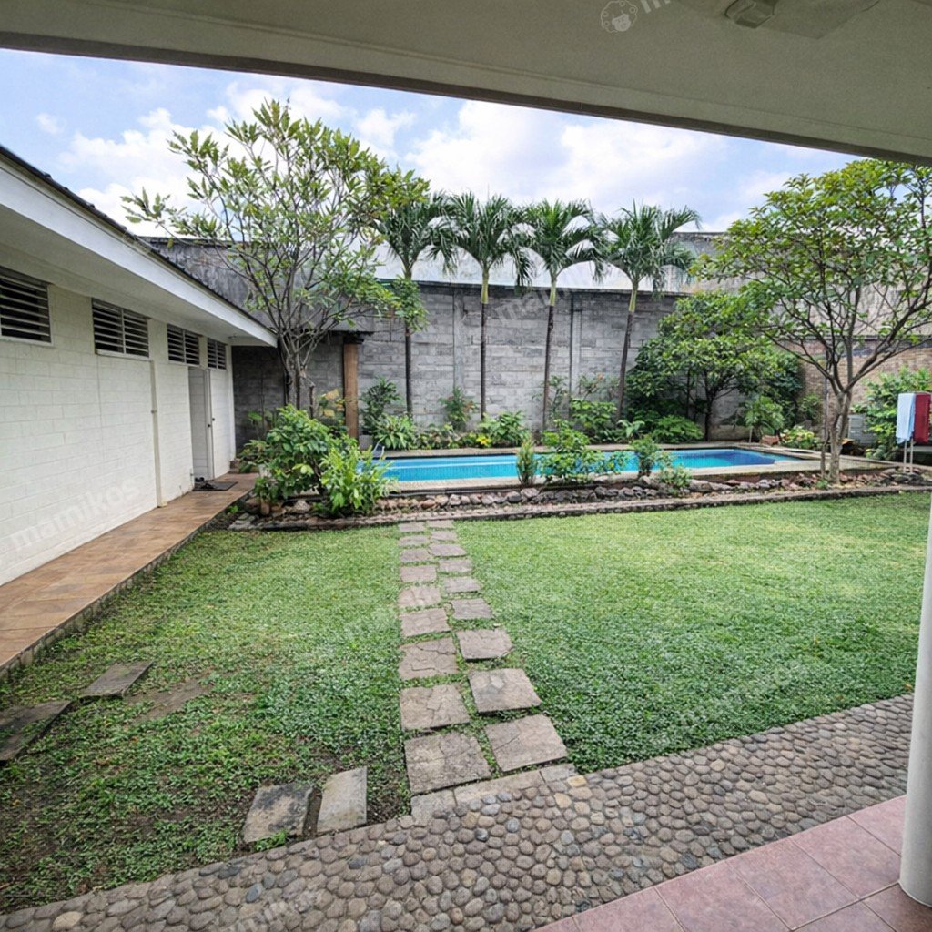 Rumah Sertifikat SHM 4 Kamar Tidur 3 Kamar Mandi Kemang Jakarta Selatan - Photo 5