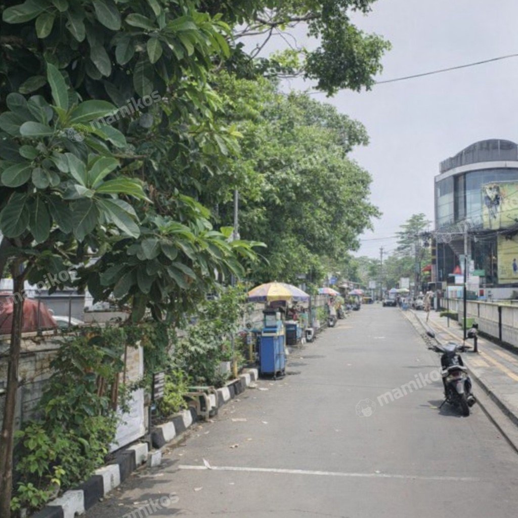 Rumah Sertifikat SHM 4 Kamar Tidur 4 Kamar Mandi Tanjung Duren Jakarta Barat - Photo 2