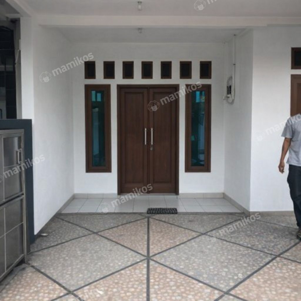 Rumah Sertifikat SHM 3 Kamar Tidur 2 Kamar Mandi Cawang Jakarta Timur - Photo 3