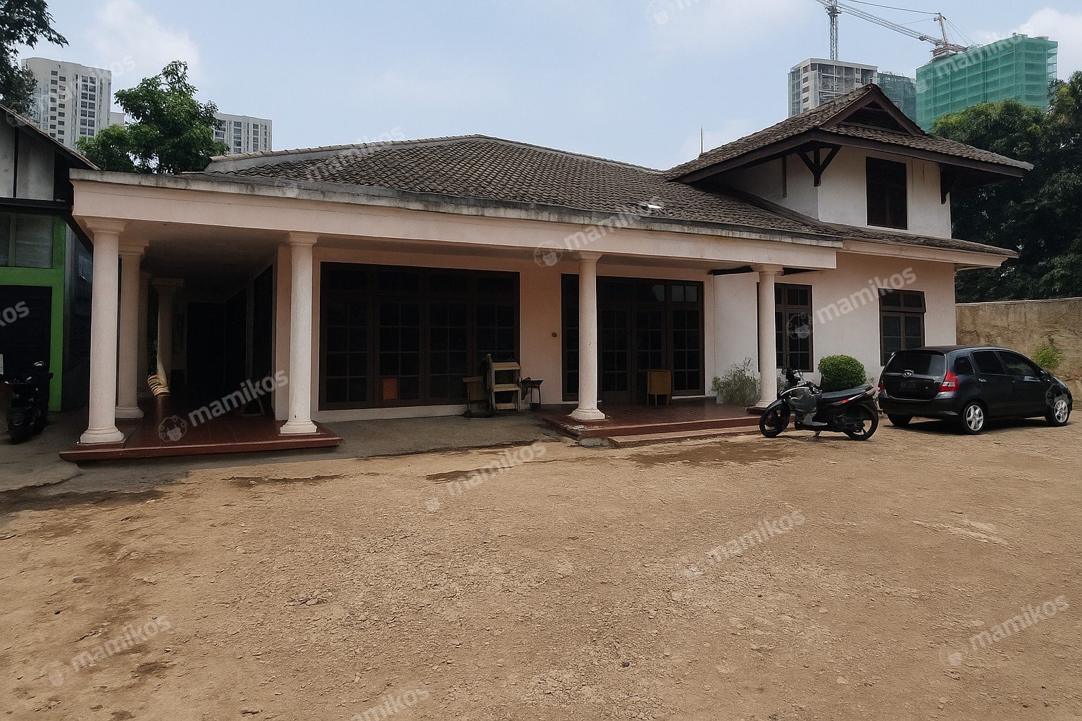 Rumah Sertifikat SHM 7 Kamar Tidur 4 Kamar Mandi Lenteng Agung Jakarta Selatan
