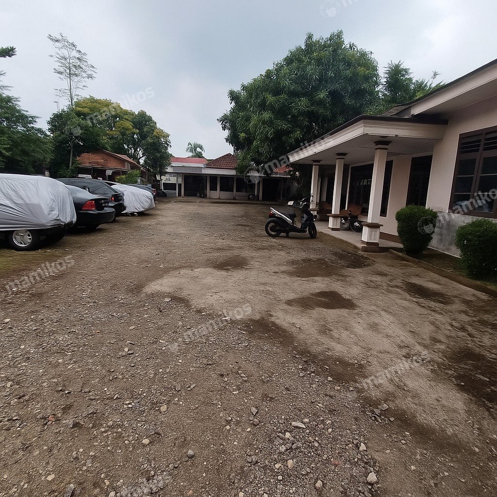 Rumah Sertifikat SHM 7 Kamar Tidur 4 Kamar Mandi Lenteng Agung Jakarta Selatan - Photo 2