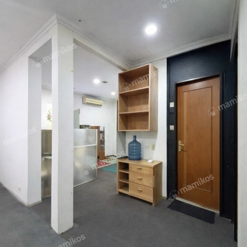 Rumah Sertifikat SHM 5 Kamar Tidur 5 Kamar Mandi Kebayoran Baru Jakarta Selatan - Photo 4
