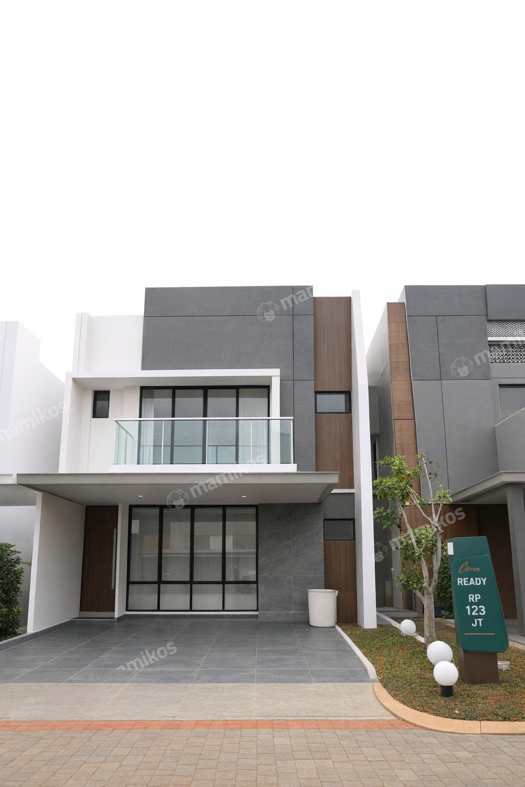 Rumah 5 Kamar Tidur 4 Kamar Mandi 2 Lantai Raffles Hills Jakarta Timur - Photo 3