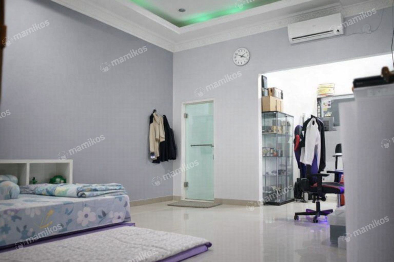 Rumah Sertifikat SHM 5 Kamar Tidur 5 Kamar Mandi Kebon Jeruk Jakarta Barat