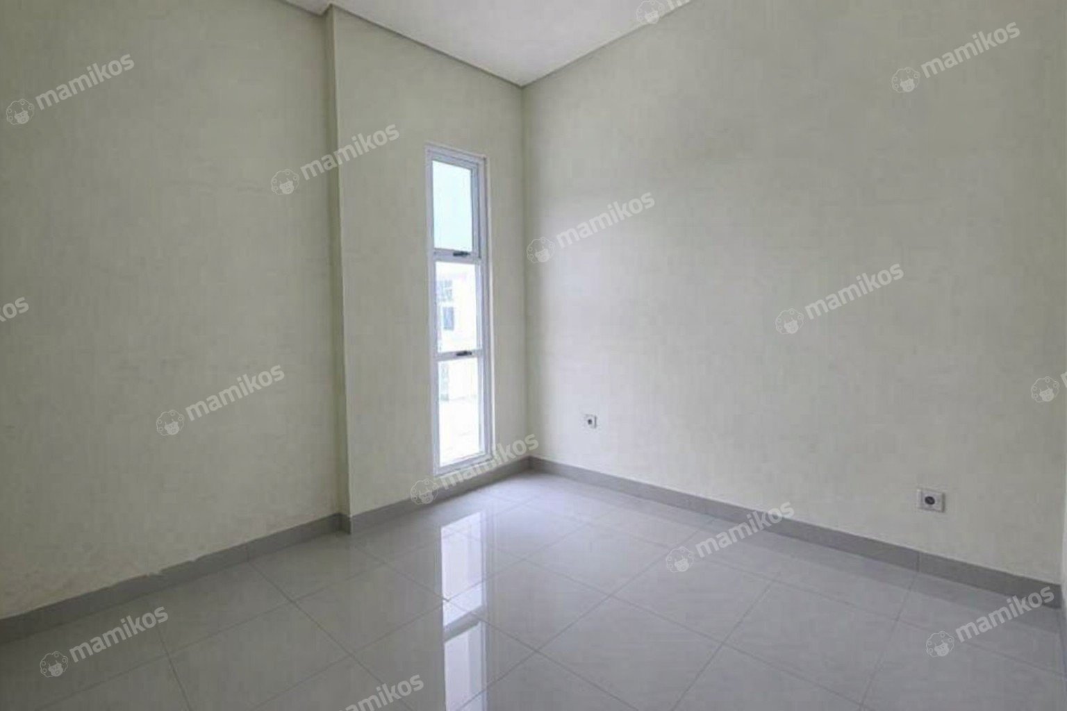 Rumah 4KT 3KM Green Lake City Jakarta Barat