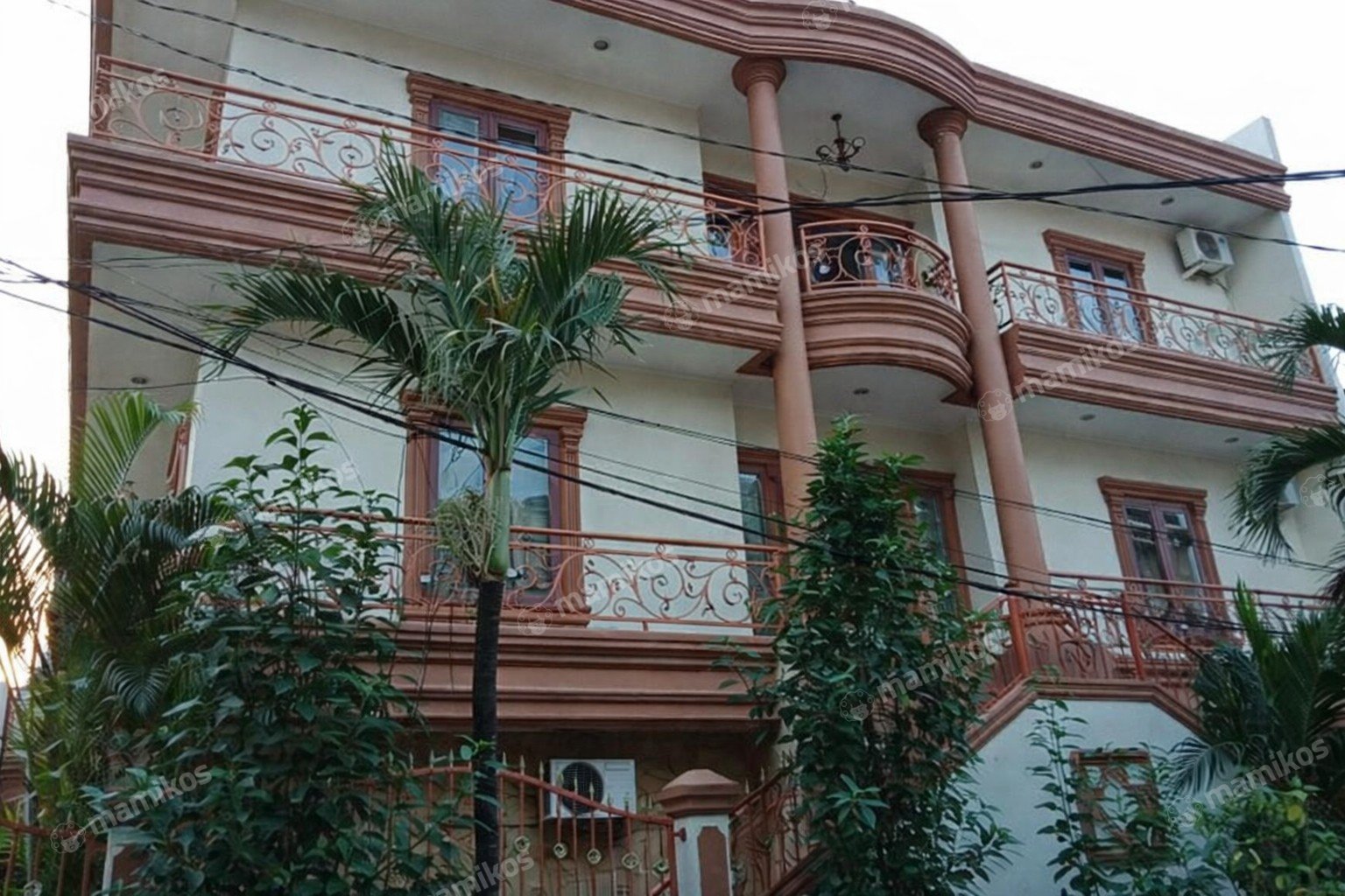 Rumah Sertifikat SHM 5 Kamar Tidur 4 Kamar Mandi Kelapa Gading Jakarta Utara