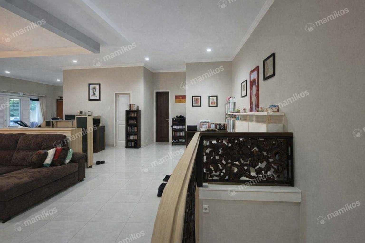 Rumah Sertifikat SHM 8 Kamar Tidur 5 Kamar Mandi Cibubur Jakarta Timur - Photo 4