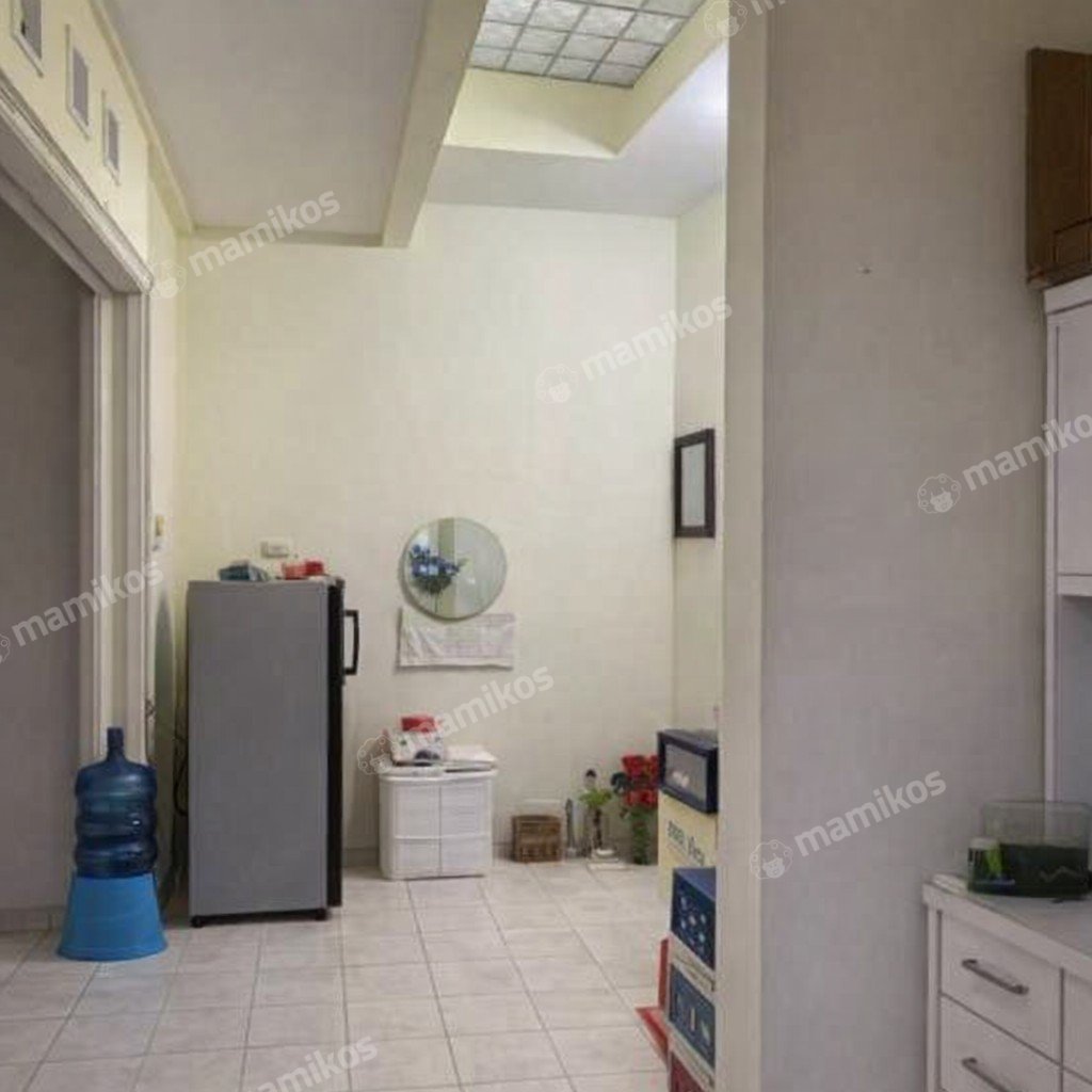 Rumah Sertifikat SHM 3 Kamar Tidur 2 Kamar Mandi Raffles Hills Jakarta Timur - Photo 4