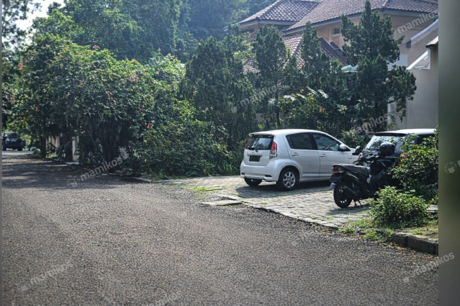Rumah Sertifikat SHM 6 Kamar Tidur 4 Kamar Mandi Lebak Bulus Jakarta Selatan - Photo 2