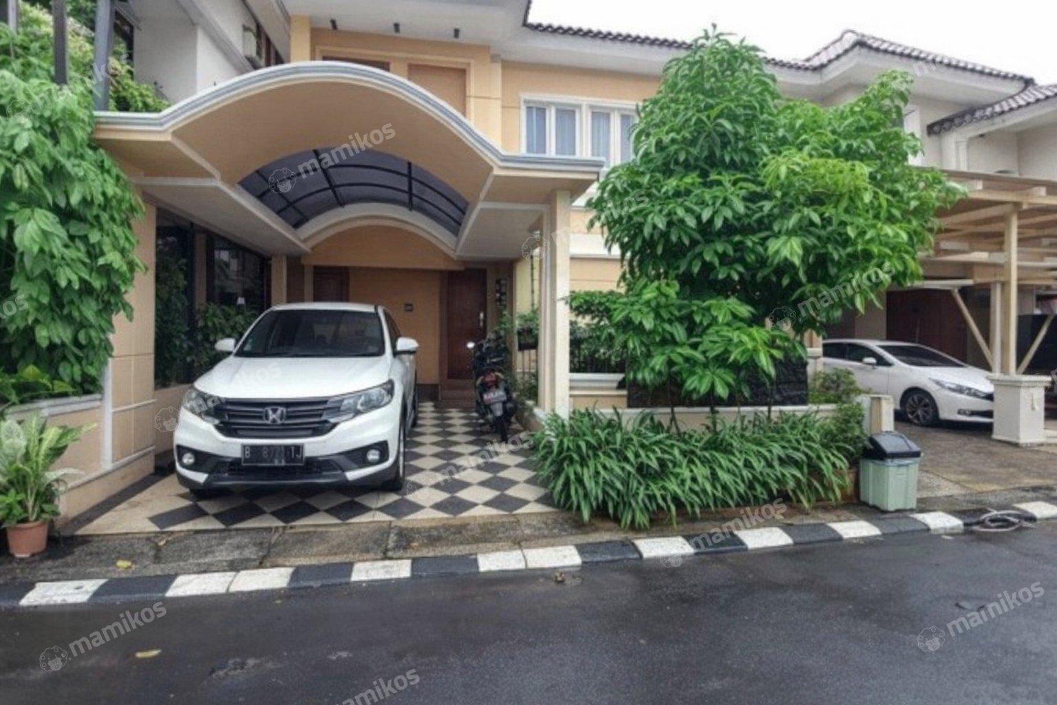 Rumah Sertifikat HGB 3 Kamar Tidur 3 Kamar Mandi Cakung Jakarta Timur