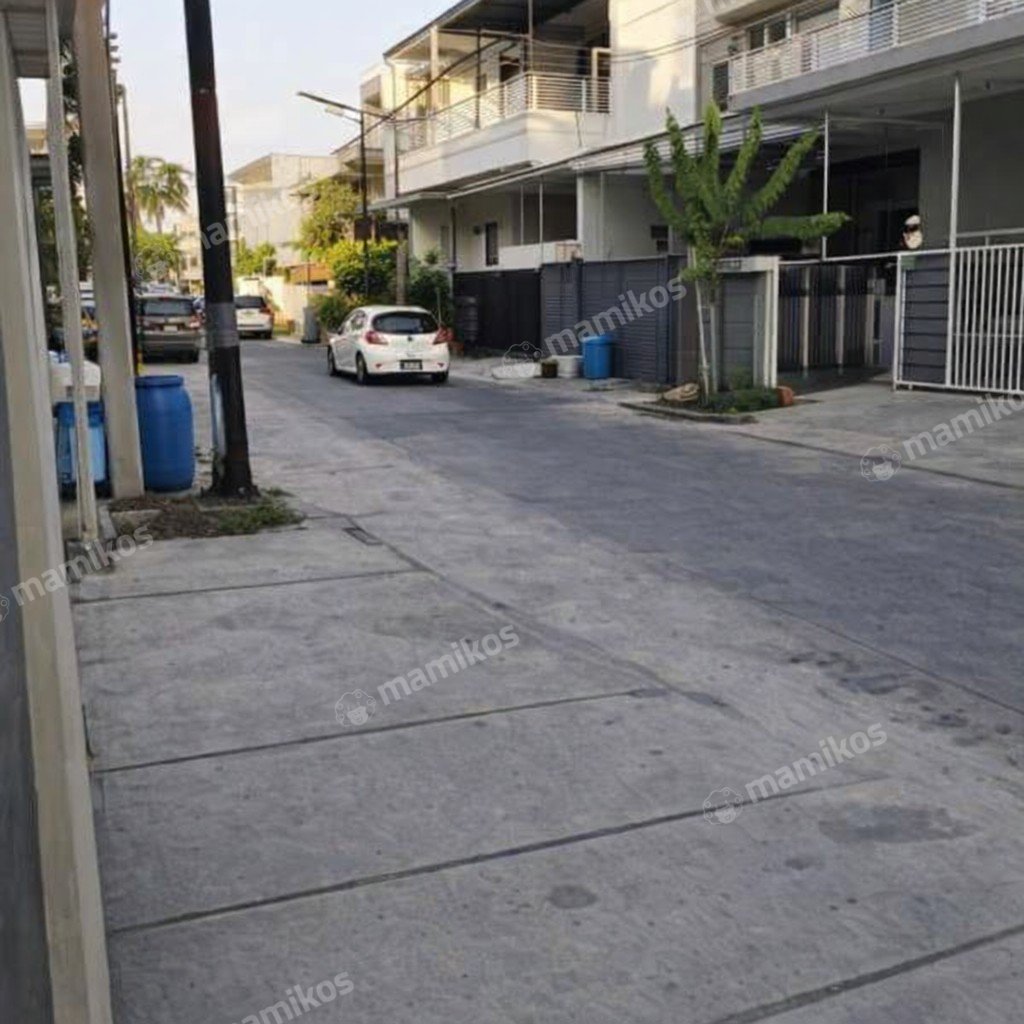Rumah Sertifikat SHM 3 Kamar Tidur 2 Kamar Mandi Sunter Jakarta Utara - Photo 4