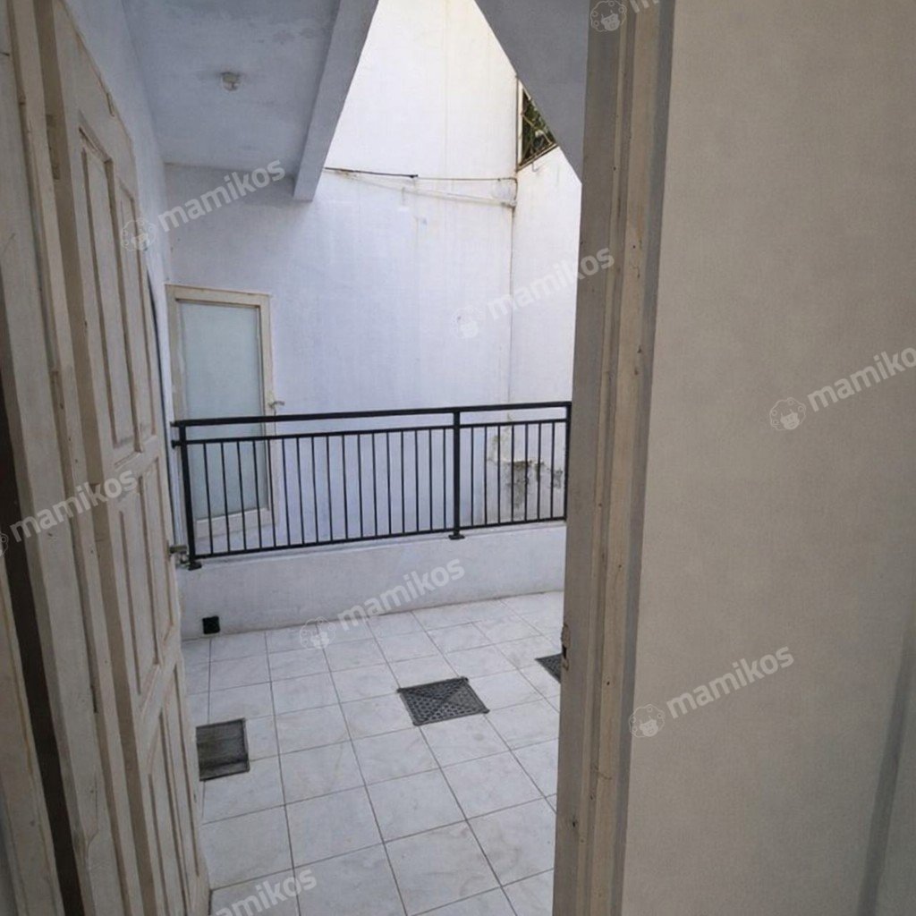 Rumah Sertifikat SHM 4 Kamar Tidur 3 Kamar Mandi Taman Palem Jakarta Barat - Photo 3