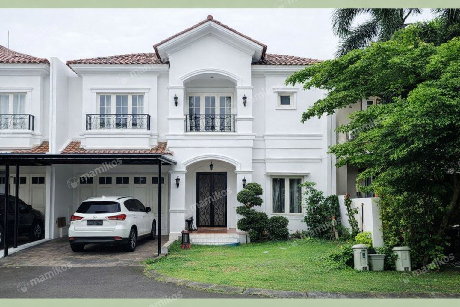 Rumah Sertifikat SHM 5 Kamar Tidur 5 Kamar Mandi Raffles Hills Jakarta Timur